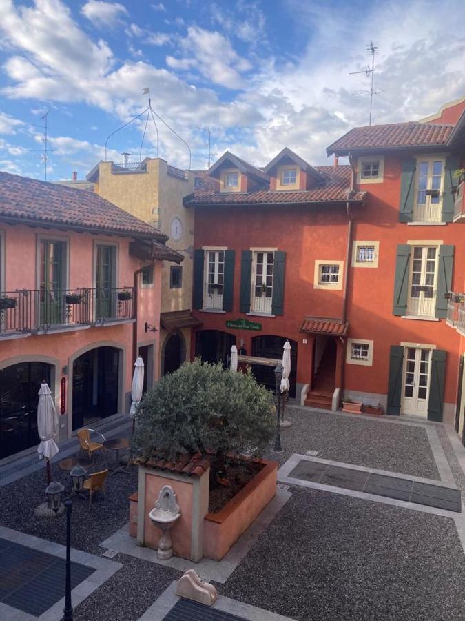La Corte Di Vicolo Torre Uboldo Eksteriør billede