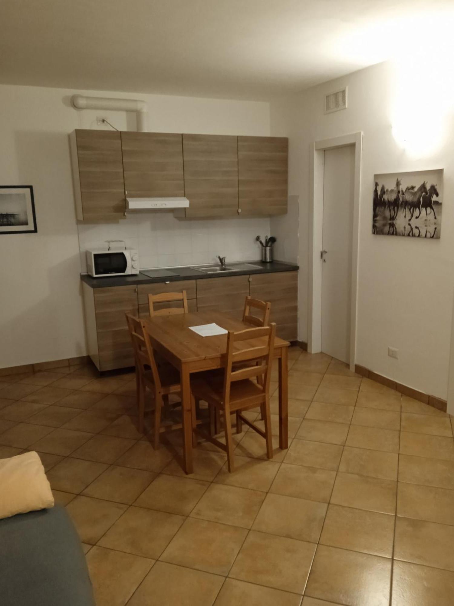 La Corte Di Vicolo Torre Uboldo Eksteriør billede